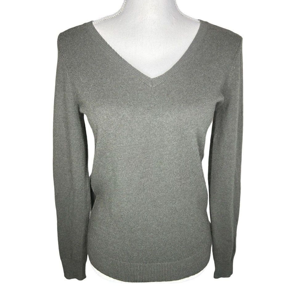 C by Bloomingdale's V-neck Army Green 100% Cashmere Sweater Size XS